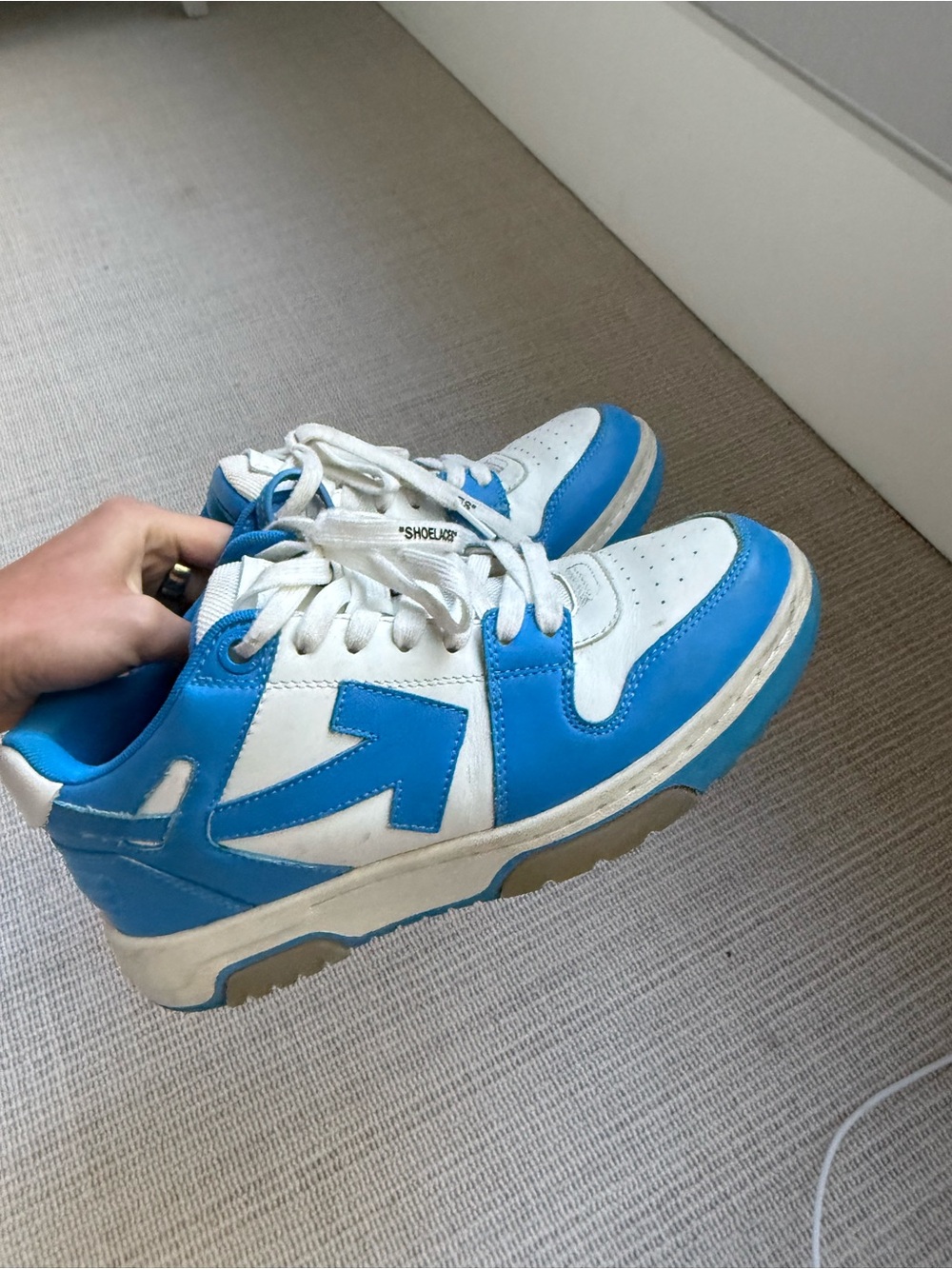 Offwhite Sneakers